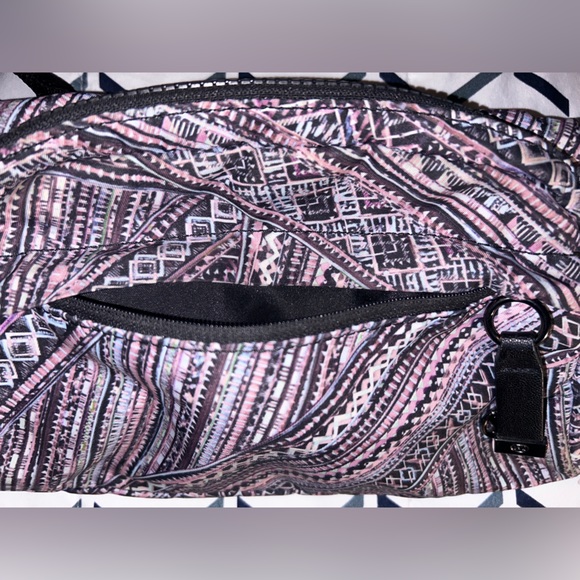 lululemon athletica Pink and Black Crossbody Bag - Picture 1 of 6